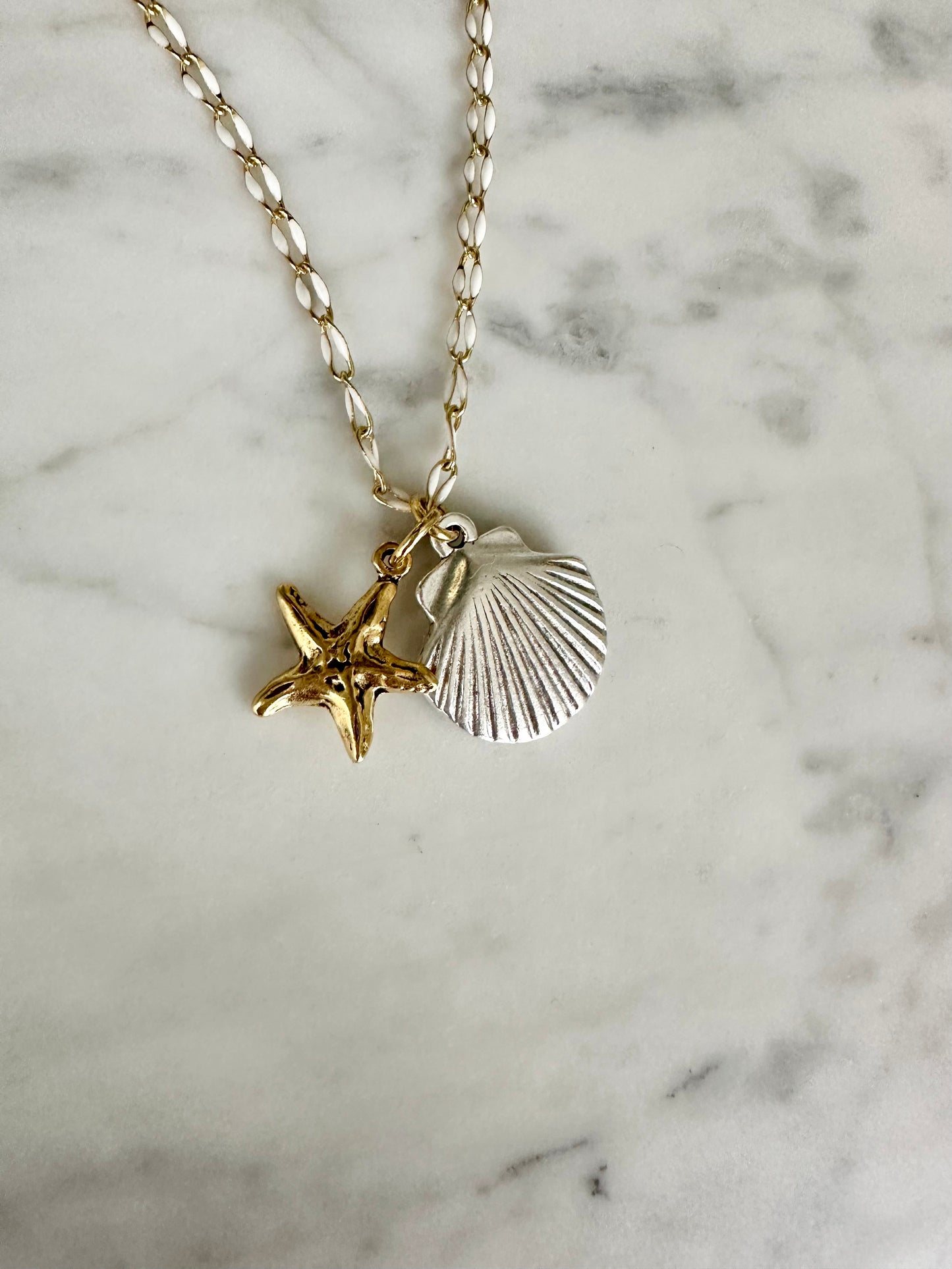 Seaside charm necklace